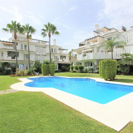 Apartamentos Naranjos Del Sol Marbella Buitenkant foto