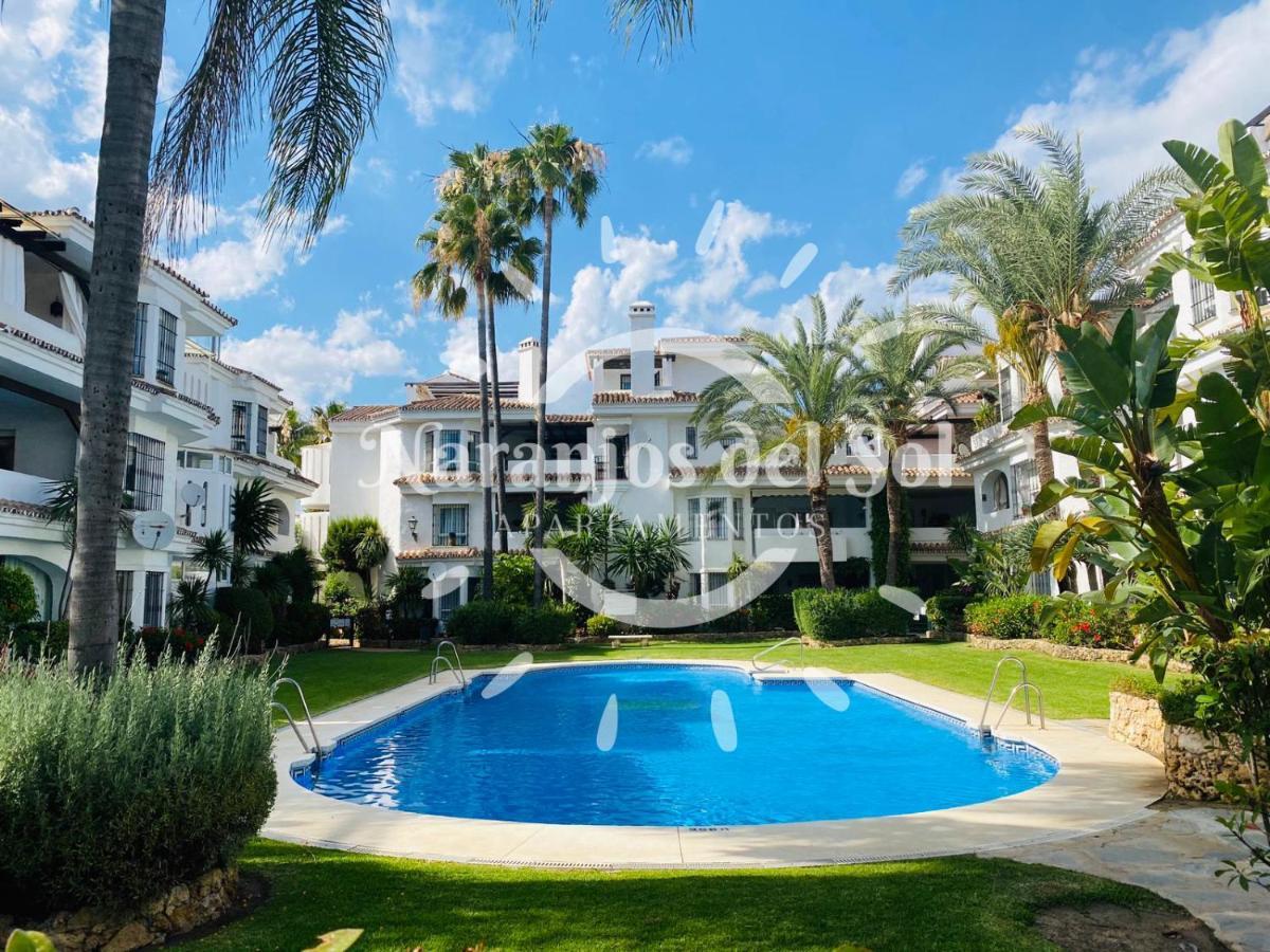 Apartamentos Naranjos Del Sol Marbella Buitenkant foto