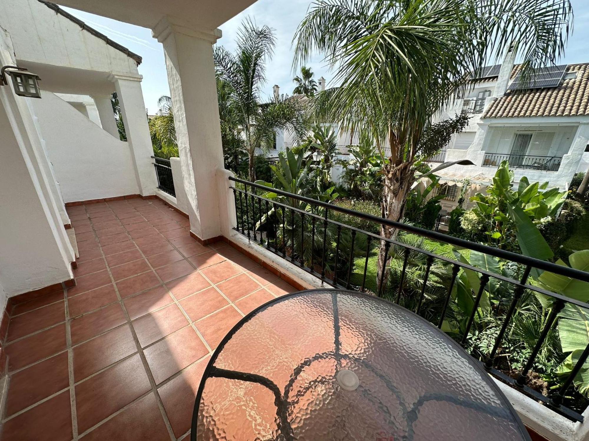 Apartamentos Naranjos Del Sol Marbella Buitenkant foto