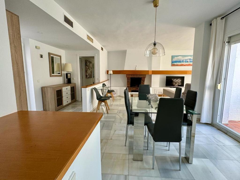 Apartamentos Naranjos Del Sol Marbella Buitenkant foto