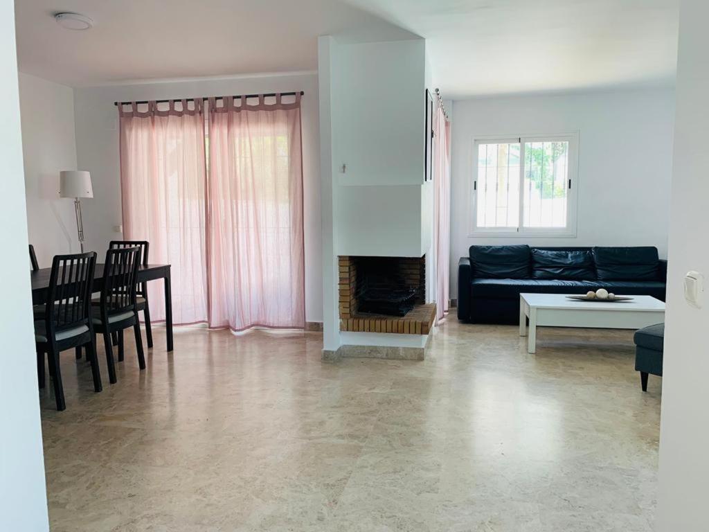 Apartamentos Naranjos Del Sol Marbella Buitenkant foto
