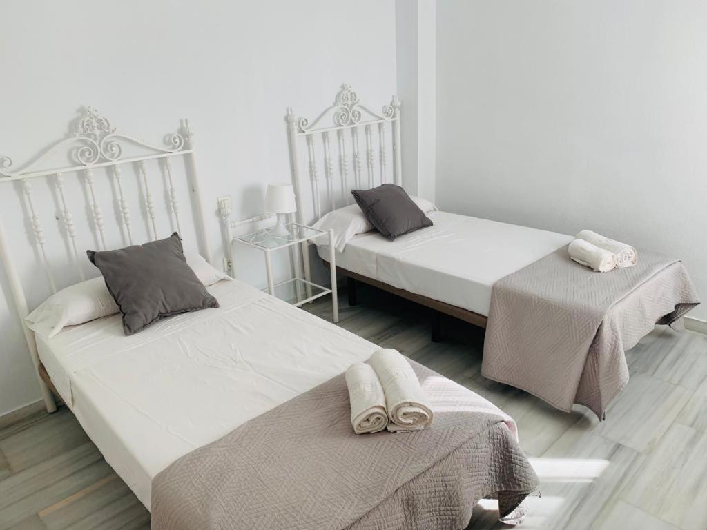 Apartamentos Naranjos Del Sol Marbella Buitenkant foto