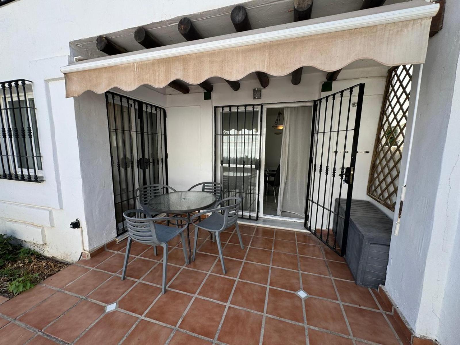 Apartamentos Naranjos Del Sol Marbella Buitenkant foto