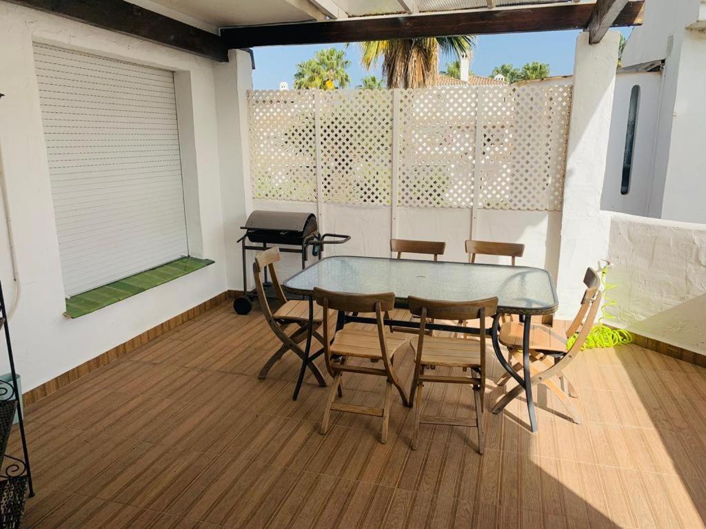 Apartamentos Naranjos Del Sol Marbella Buitenkant foto